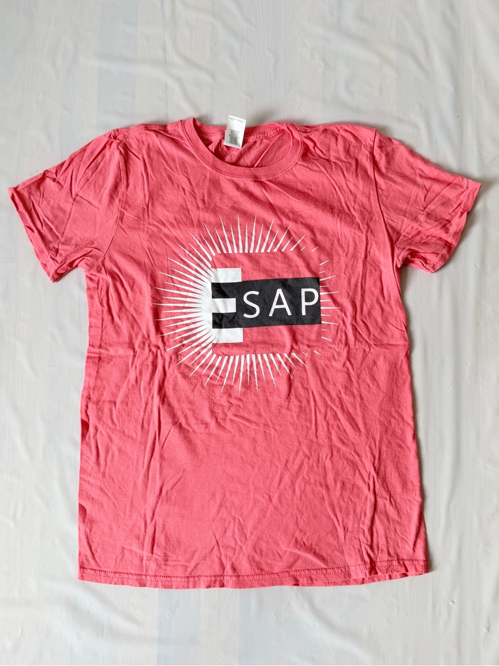 UPenn Penn Engineering ESAP coral T-Shirt 100% cotton by Gildan Unisex Size M